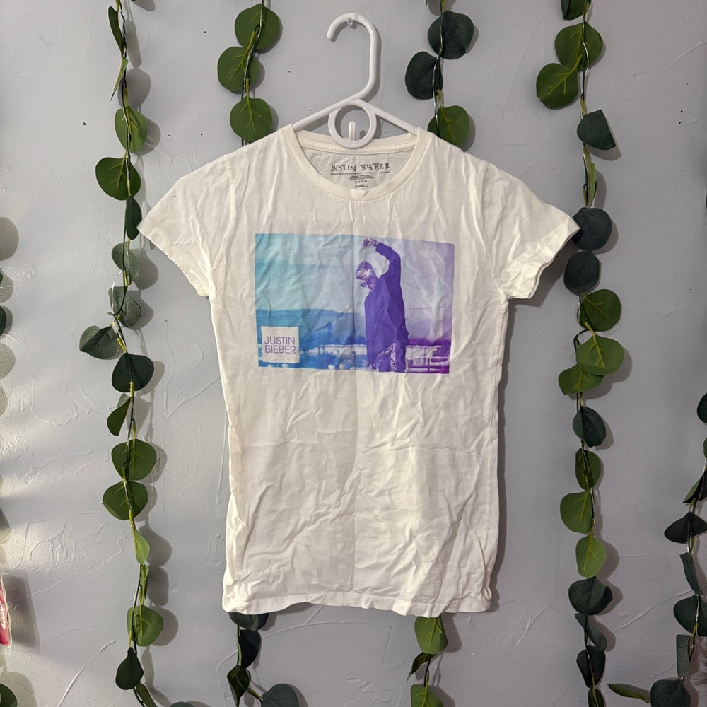 Justin Bieber White and Purple Graphic Tee
